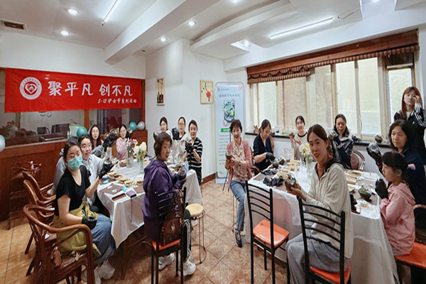 绿植微景观工作坊_副本.jpg